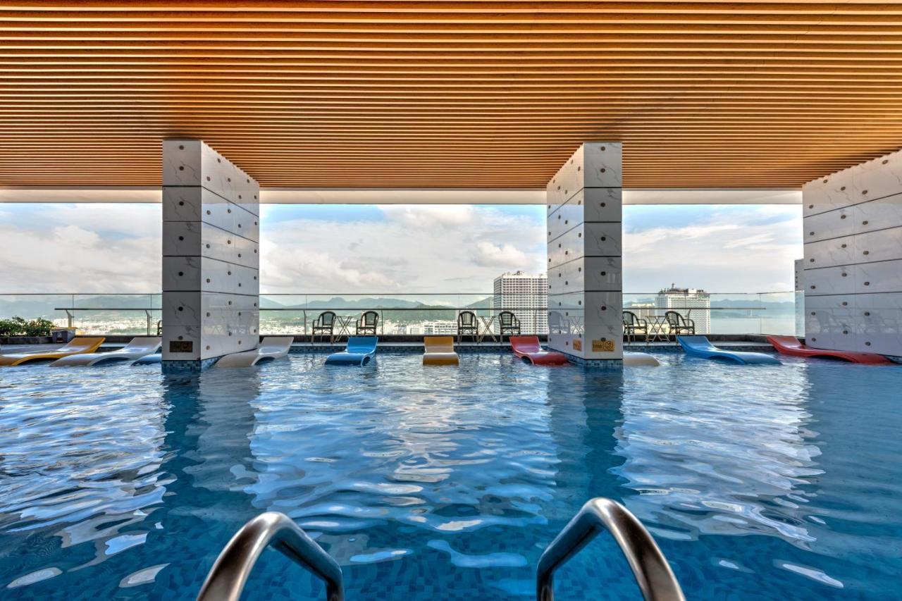 S Lux Apartment Virgo Nha Trang Exterior photo