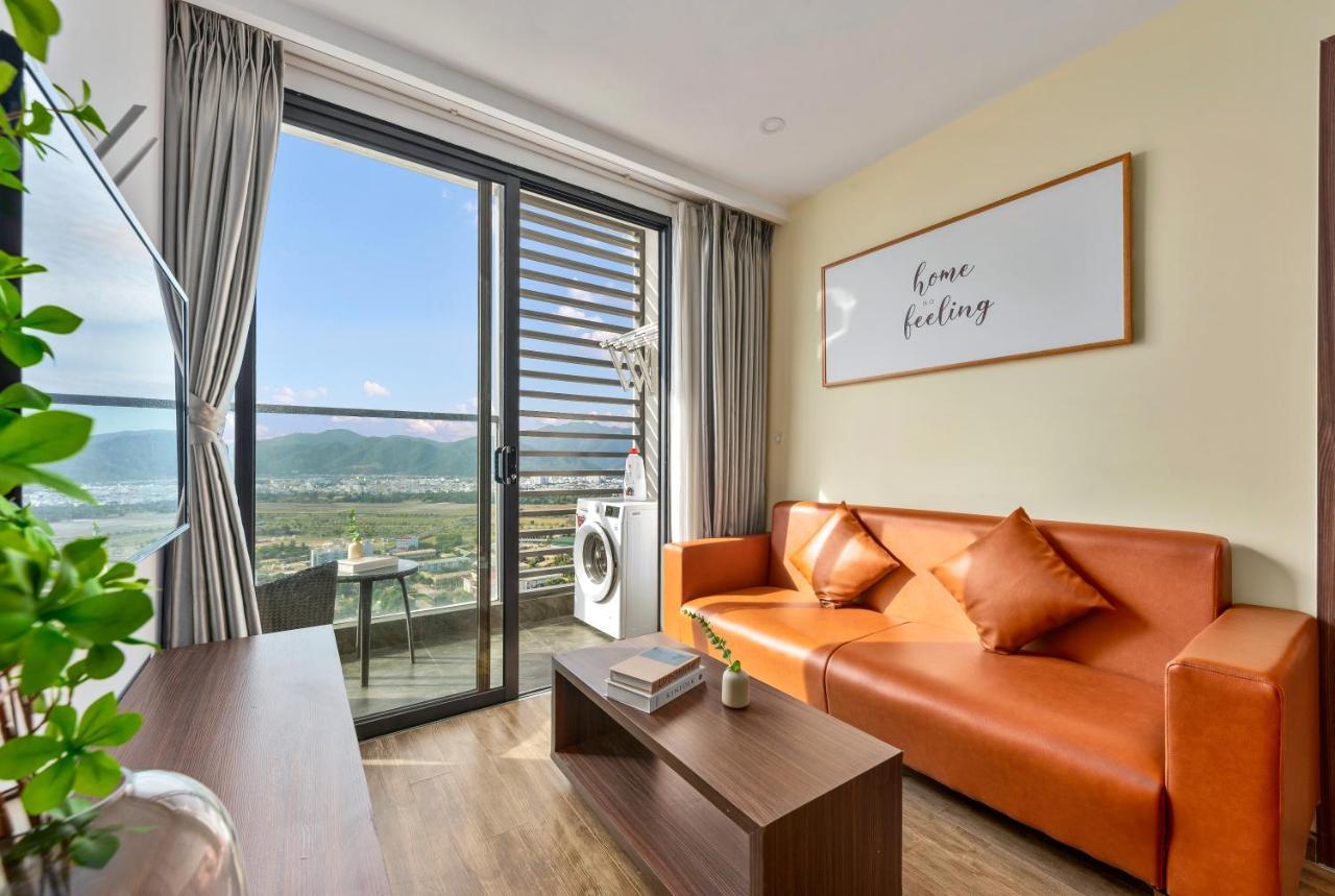 S Lux Apartment Virgo Nha Trang Exterior photo