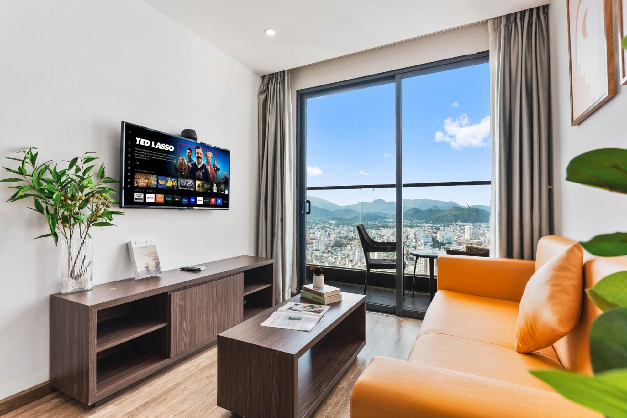 S Lux Apartment Virgo Nha Trang Exterior photo